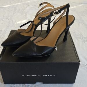 Naturalizer Black Strappy Heels
